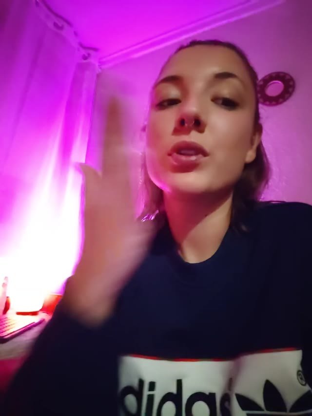 KarlaLuar_