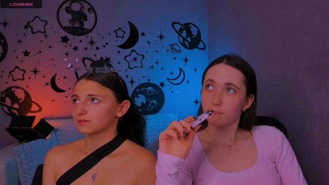 caroline_honeyy recorded
