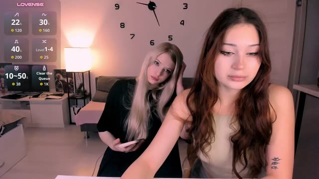 two_bitches666_77 recorded