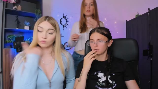 caroline_honeyy recorded
