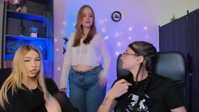 caroline_honeyy recorded