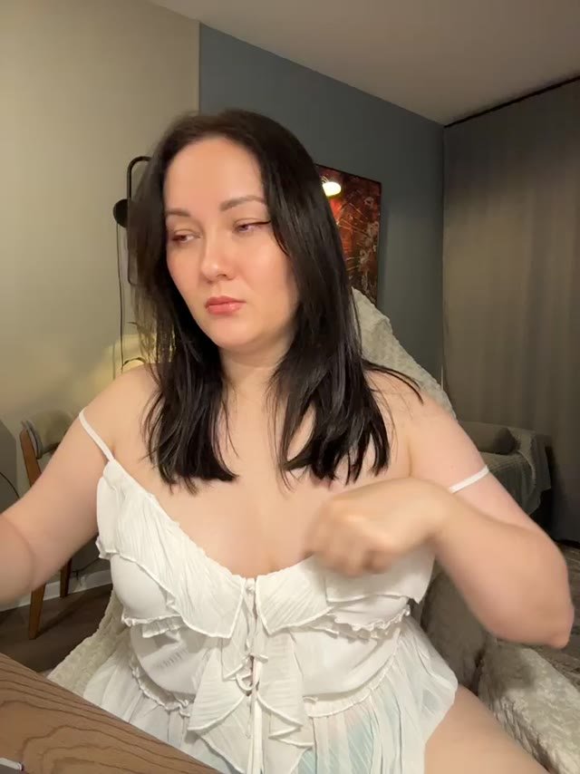 Kiss_My_Body recorded