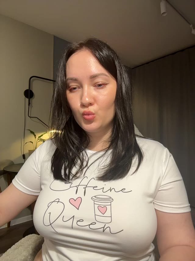 Kiss_My_Body recorded