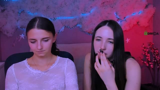 caroline_honeyy recorded